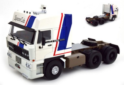 Immagine di ROAD KING DAF 3300 SPACECAB 1982 WHITE/BLUE 1:18