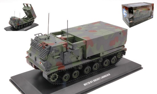 Immagine di M270/A1 ROCKET LAUNCHER GREEN CAMOUFLAGE 1:48