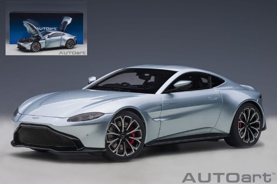 Immagine di ASTON MARTIN VANTAGE 2019 SILVER 1:18