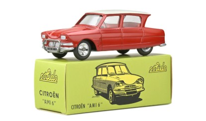 Immagine di CITROEN AMI 6 BERLINE 1961 RED 1:43