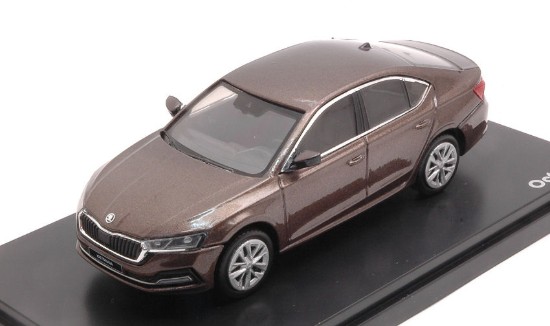 Immagine di SKODA OCTAVIA IV 2020 METALLIC BROWN 1:43
