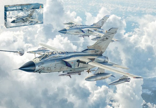 Immagine di PANAVIA TORNADO ECR KIT 1:32