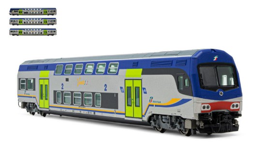 Immagine di FS TRENITALIA 1 LOCOMOTIVA + 2 CARROZZE INTERMEDIE 1:87