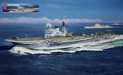 Immagine di HMS VICTORIOUS KIT 1:600