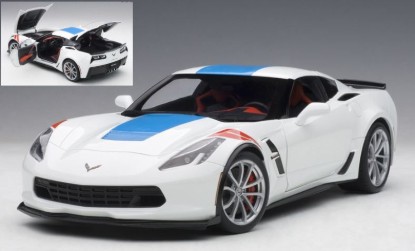 Immagine di CHEVROLET CORVETTE C7 GRAND SPORT ARCTIC WHITE/BLUE STRIPES 1:18