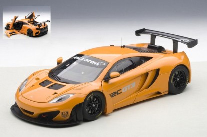 Immagine di MC LAREN 12C GT3 PRESENTATION CAR ARANCIO 1:18