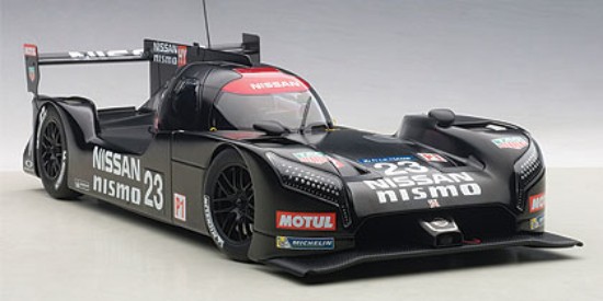 Immagine di NISSAN GT-R TEST CAR LE MANS 2015 LIMITED 1500 PCS 1:18