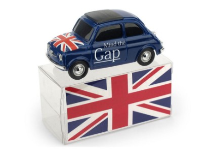 Immagine di FIAT 500 BRUMS "MIND THE GAP" - "GOD SAVE THE QUEEN" LIM.200 PCS 1:43