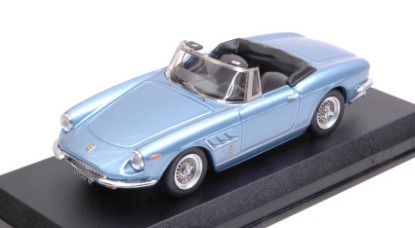 Immagine di FERRARI 330 GTS 1967 LIGHT BLUE METALLIC 1:43