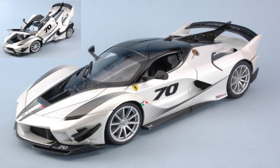 Immagine di FERRARI FXX-K EVO N.70 WHITE 1:18