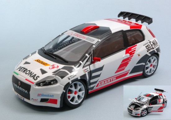 Immagine di GRANDE PUNTO ABARTH G.BASSO-M.DOTTA 2010 1:24