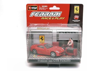 Immagine di FERRARI 599 GTB FIORANO RED IN BLISTER CON ACCESSORI 1:43