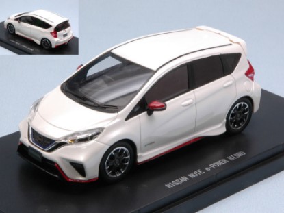 Immagine di NISSAN NOTE e-POWER NISMO 2015 BRILLANT WHITE PEARL (RESIN) 1:43