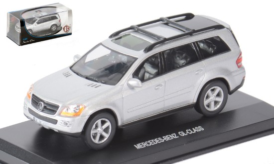 Immagine di MERCEDES GL CLASS SILVER 1:43