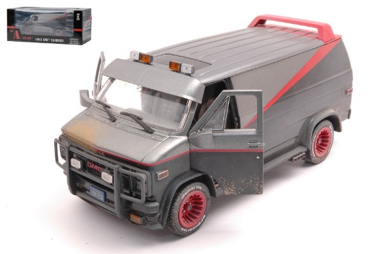 Immagine di A-TEAM GMC VANDURA 1983 WHEATERED VERSION W/ BULLET HOLES 1983-87  1:24