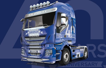 Immagine di IVECO HI WAY "40mo ANNIVERSARY" KIT 1:24