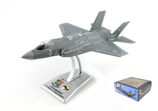 Immagine di F 35 A LIGHTING II 1:100