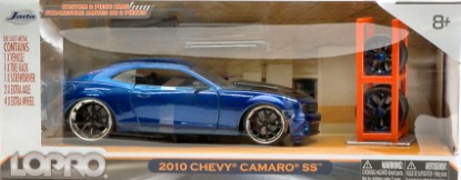 Immagine di CHEVY CAMARO SS 2010 METALLIC BLUE + SET WHEELS/TIRES 1:24