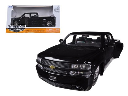 Immagine di CHEVY SILVERADO 1999 BLACK 1:24