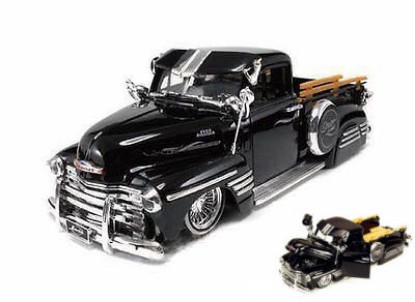 Immagine di CHEVY PICK UP 1951 KMC WHEELS BLACK 1:24