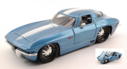 Immagine di CHEVY CORVETTE STINGRAY 1963 LIGHT BLUE 1:24