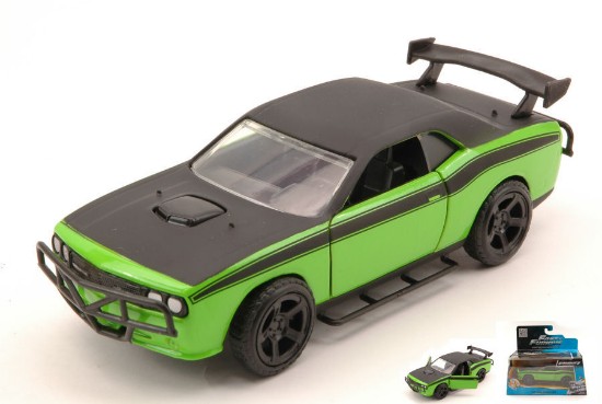 Immagine di DODGE CHALLENGER SRT8 FAST & FURIOUS GREEN/BLACK 1:32
