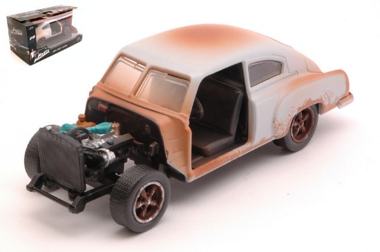 Immagine di DOM S CHEVY FLEETLINE FAST & FURIOUS RUSTED 1:32