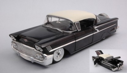 Immagine di CHEVY IMPALA 1958 BLACK W/WHITE ROOF 1:24