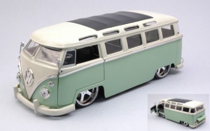 Immagine di VW BUS 1962 LIGHT GREEN/WHITE 1:24