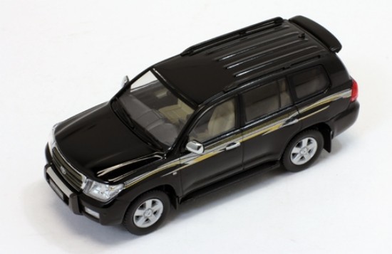 Immagine di TOYOTA LAND CRUISER 200 VRX V8 2010 BLACK 1:43