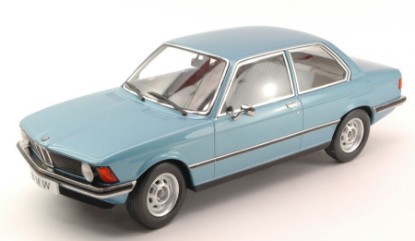 Immagine di BMW 318i (E21) 1975 LIGHT BLUE METALLIC 1:18
