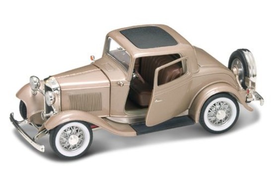 Immagine di FORD 3 WINDOW COUPE' 1932 GOLD 1:18