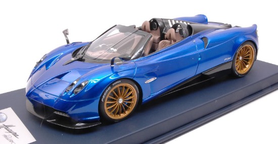 Immagine di PAGANI HUAYRA ROADSTER BLUE FRANCIA PEARL C/VETRINA 1:18