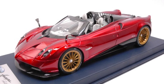 Immagine di PAGANI HUAYRA ROADSTER ROSSO DUBAI PEARL C/VETRINA 1:18