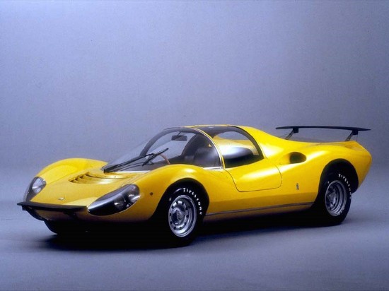 Immagine di FERRARI DINO 206 COMPETIZIONE PROTOTIPO YELLOW CON VETRINA 1:18