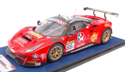 Immagine di FERRARI 488 GT3 N.88A WINNER12H BATH. 2017 VILAN.-LOWN.-WHIN.C/VETR.1:18