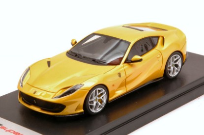 Immagine di FERRARI 812 SUPERFAST GIALLO TRISTRATO (PEARL)1:43