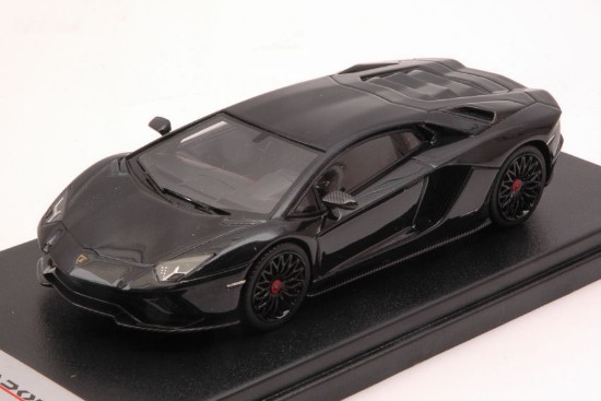 Immagine di LAMBORGHINI AVENTADOR S 2016 NERO PEGASO 1:43