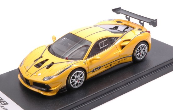Immagine di FERRARI 488 CHALLENGE N.25 GIALLO MODENA 1:43