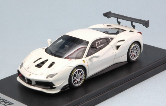 Immagine di FERRARI 488 CHALLENGE BIANCO AVUS 100 1:43