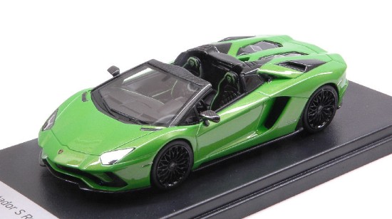 Immagine di LAMBORGHINI AVENTADOR S ROADSTER VERDE MANTIS 1:43