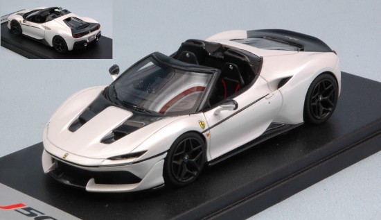 Immagine di FERRARI J50 LIANA WHITE W/GREY WHEELS 1:43