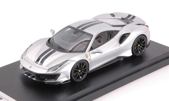Immagine di FERRARI 488 PISTA GENEVE MOTORSHOW SILVER 2018 1:43