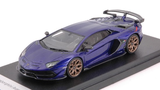 Immagine di LAMBORGHINI AVENTADOR SVJ VIOLA ALTHEIA 1:43