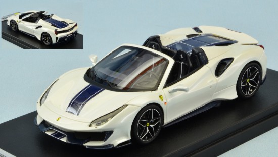 Immagine di FERRARI 488 PISTA SPIDER PEBBLE BEACH 2018 1:43