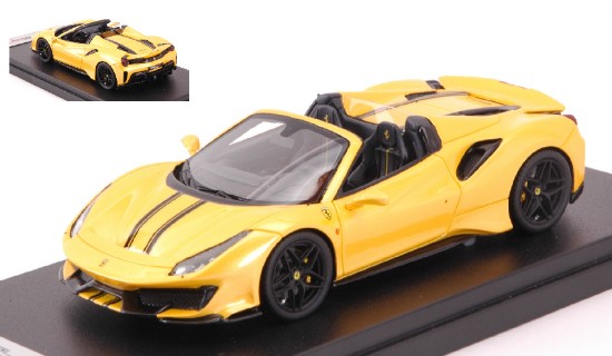 Immagine di FERRARI 488 PISTA SPIDER GIALLO TRISTRATO W/BLACK STRIPES 1:43