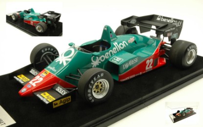 Immagine di ALFA ROMEO 184T R.PATRESE 1984 N.22 TEAM BENETTON C/VETRINA 1:18