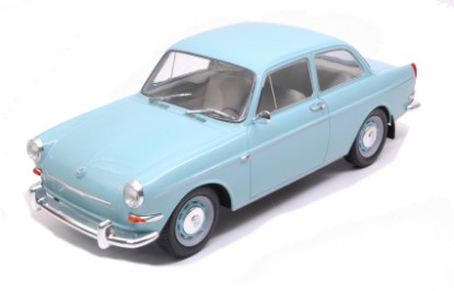 Immagine di VW 1500 S (TIPO 3) LIGHT BLUE 1:18