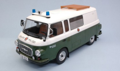 Immagine di BARKAS B 1000 AUTOBUS MEDIO VOLKSPOLIZEI 1:18