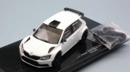 Immagine di SKODA FABIA R5 2016 WHITE W/4 TIRES 1:43